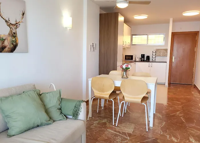 Apartment Ref 236